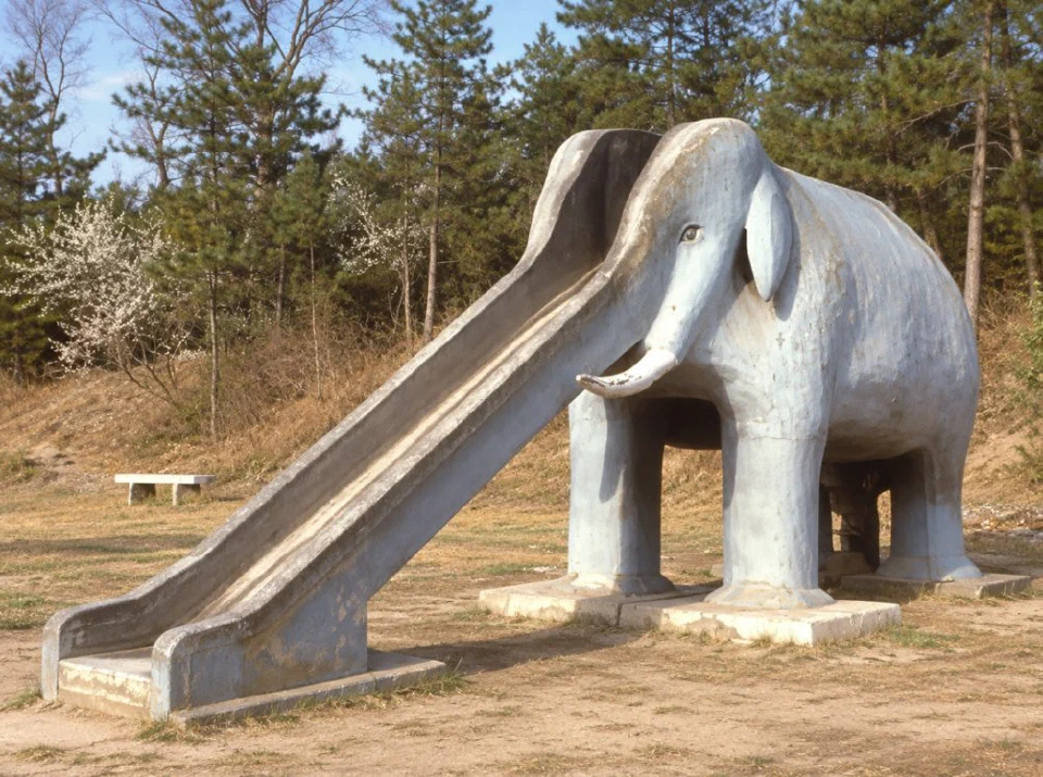 An AI reconstruction of the elephant slide and its surroundings